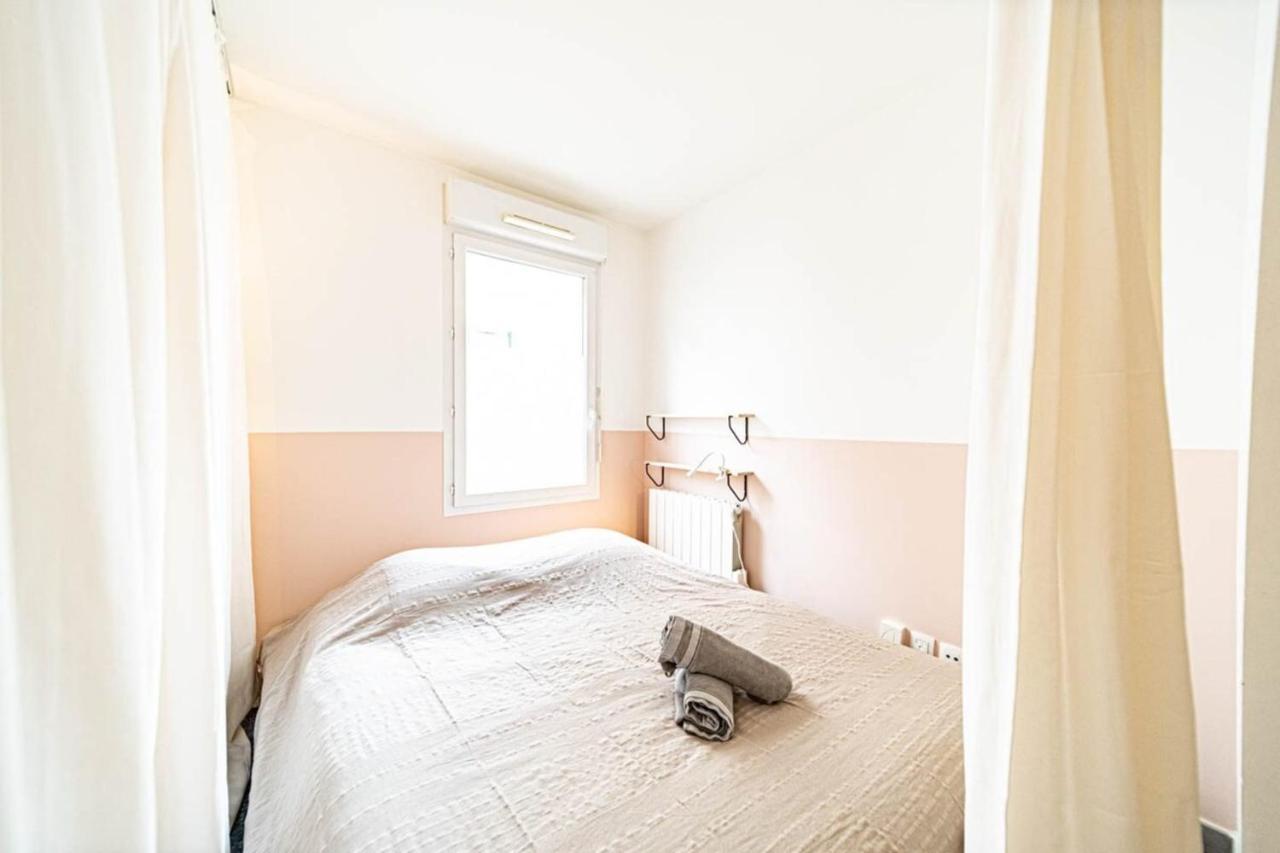 Le Petit Montel- Studio Avec Garage-Metro Valmy Lyon Ngoại thất bức ảnh